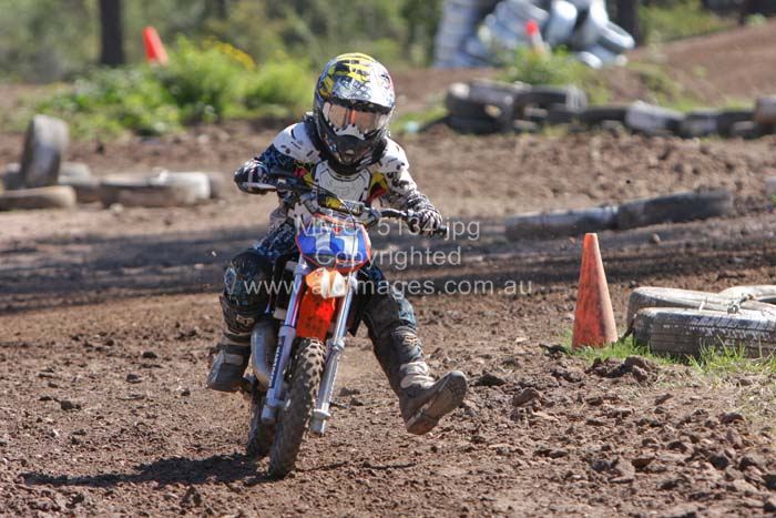 678x444 pixels (80K)